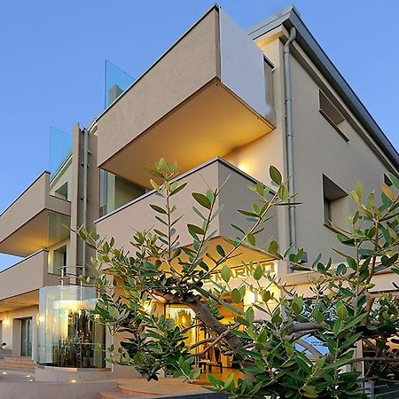 Hotel & Residence Cavalluccio Marino Rimini Exterior photo