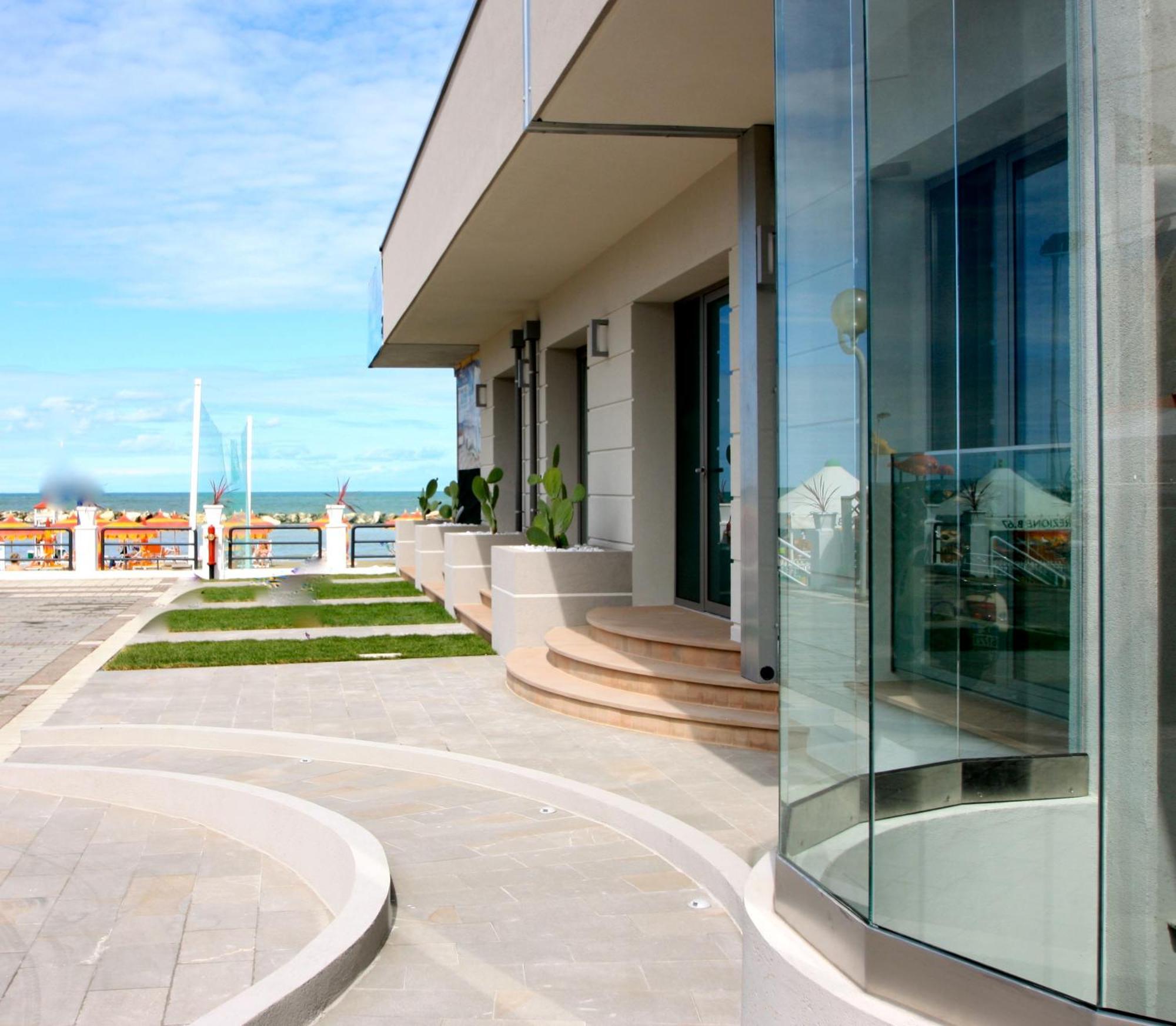 Hotel & Residence Cavalluccio Marino Rimini Exterior photo