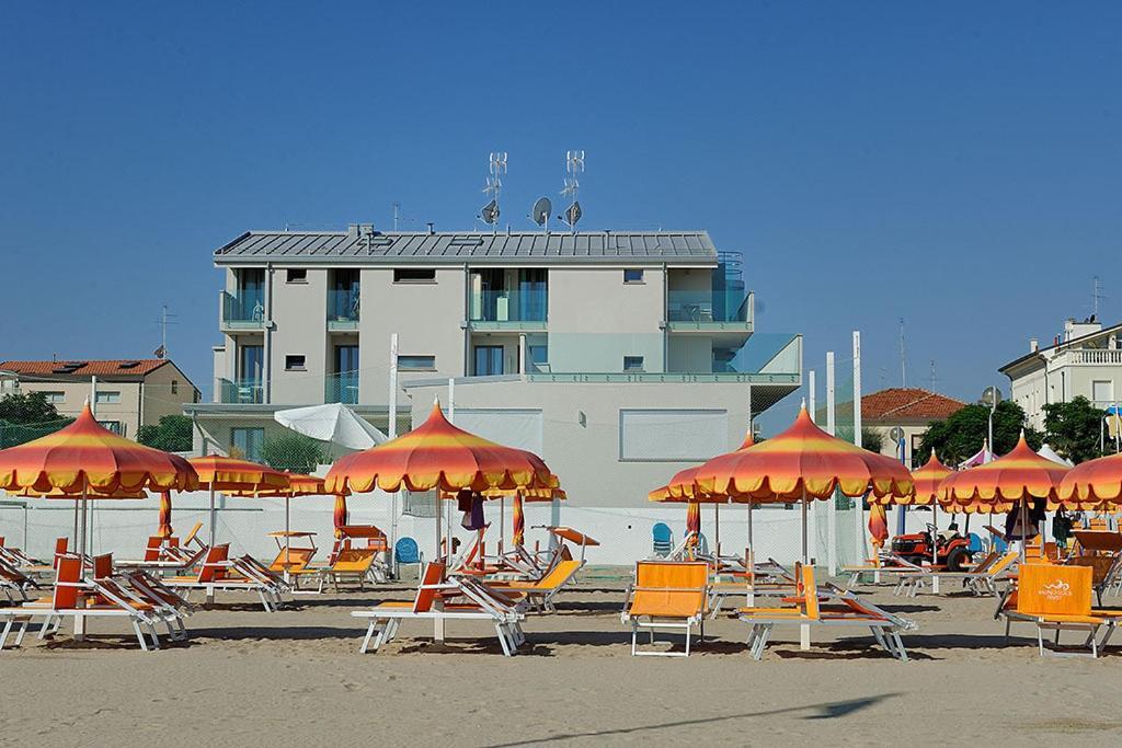 Hotel & Residence Cavalluccio Marino Rimini Exterior photo