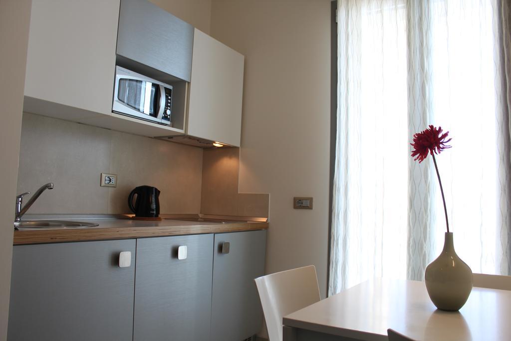 Hotel & Residence Cavalluccio Marino Rimini Exterior photo